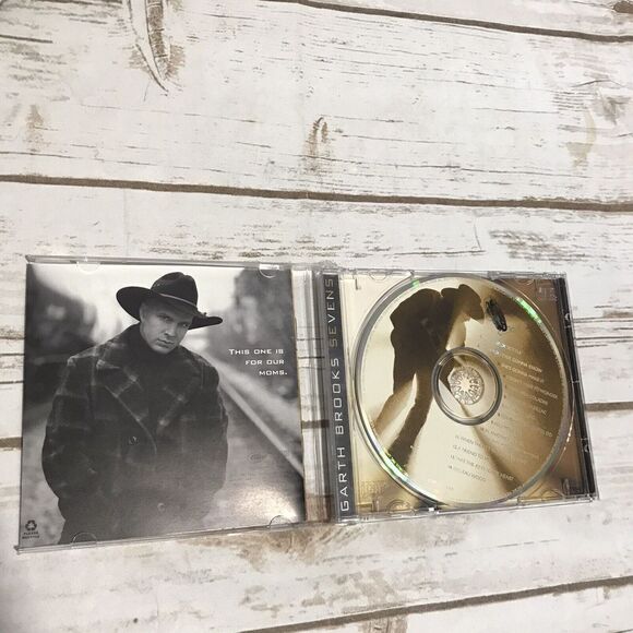 Garth Brooks Sevens Music CD, 1997 country 90s - Picture 3 of 5